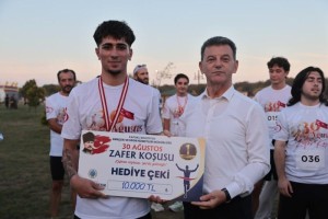 30 Ağustos Zafer Koşusu Düzenlendi
